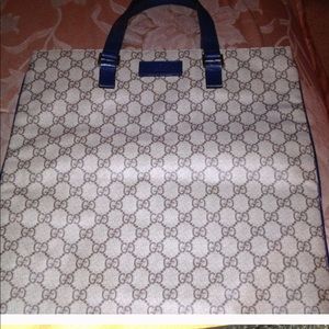 Authentic Gucci Ebony Signature “GG” Flat Tote